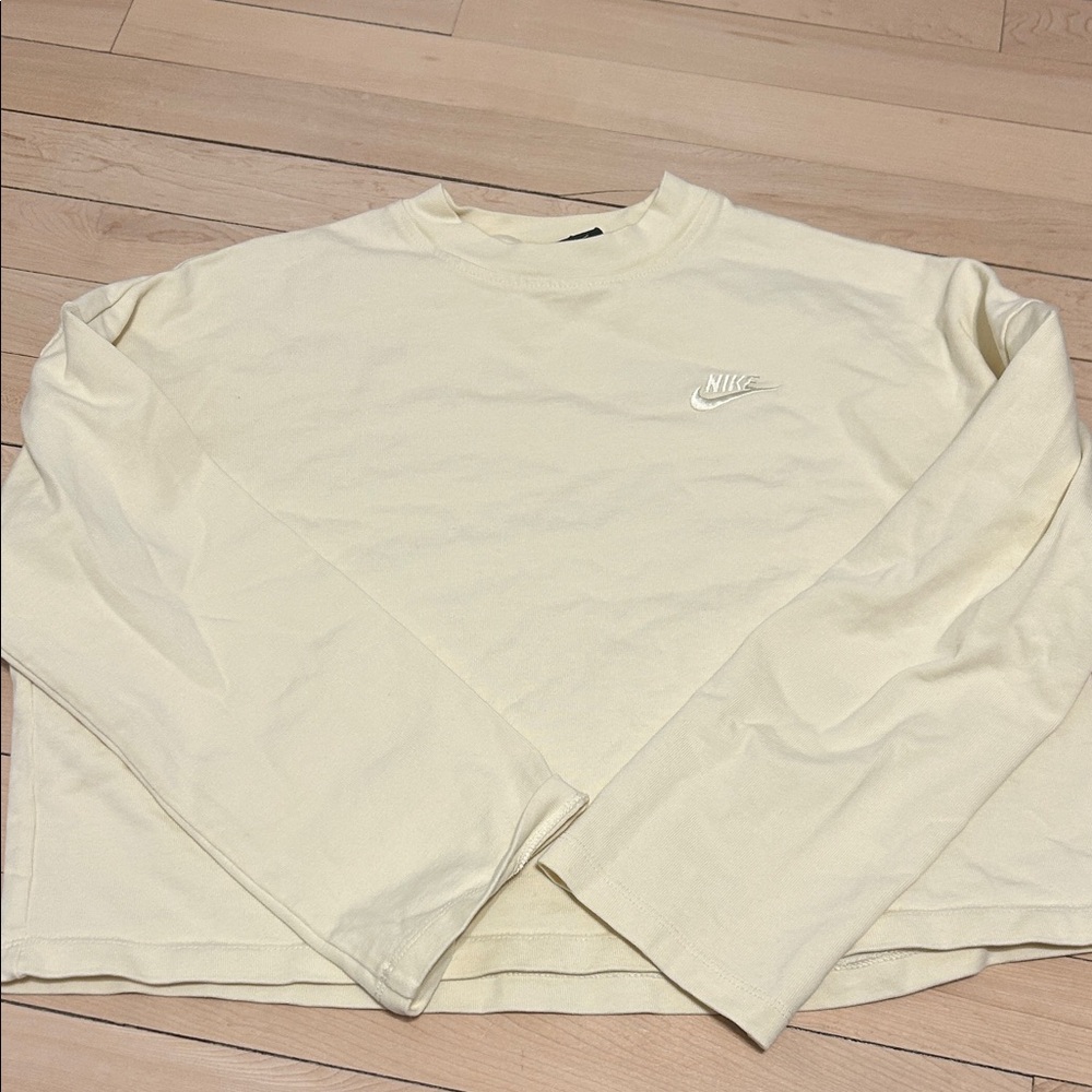 Nike Off-White Long Sleeve Top